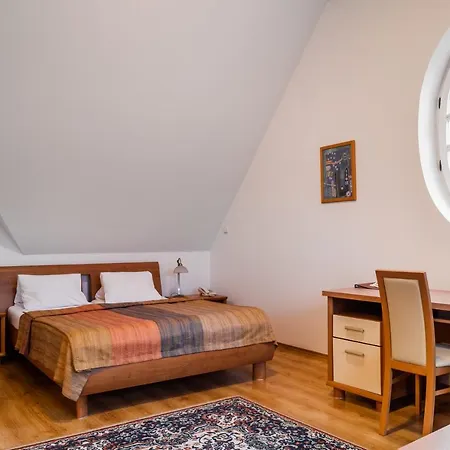 A. Malka Gæstehus 3*