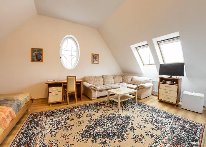 ゲストハウス A. Malka