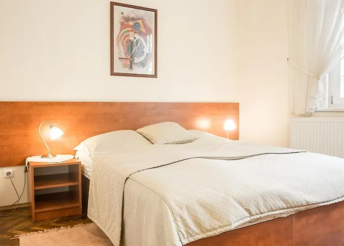 A. Malka ゲストハウス